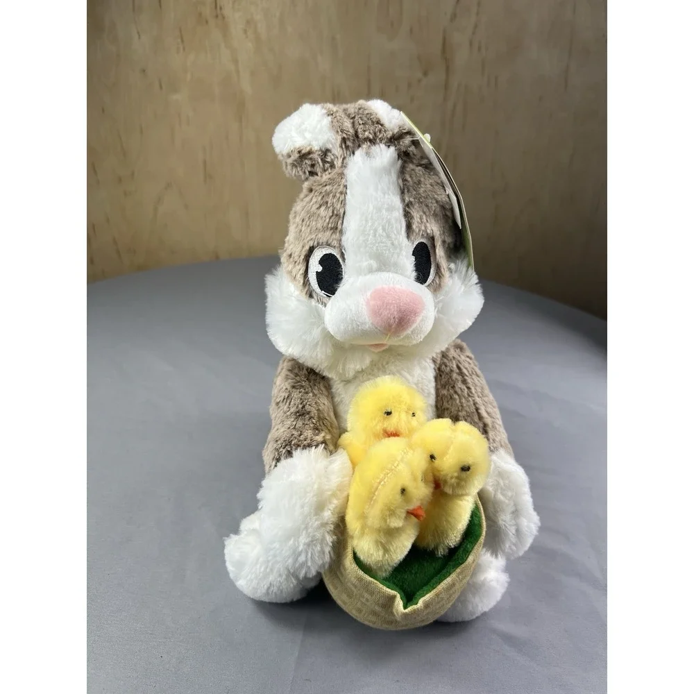 NWT Animated Singing Easter Bunny Basket of Chicks Sings & Dances Rocking Robin